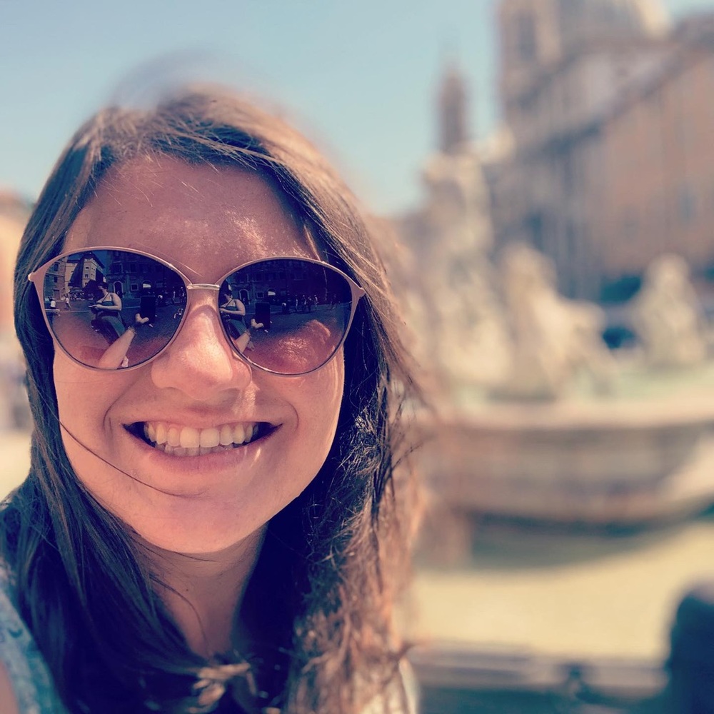 Meet your Posher, Lauren
